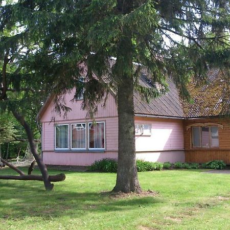 Lauku Viesu Maja Bajari Guest House Rucava Exterior photo